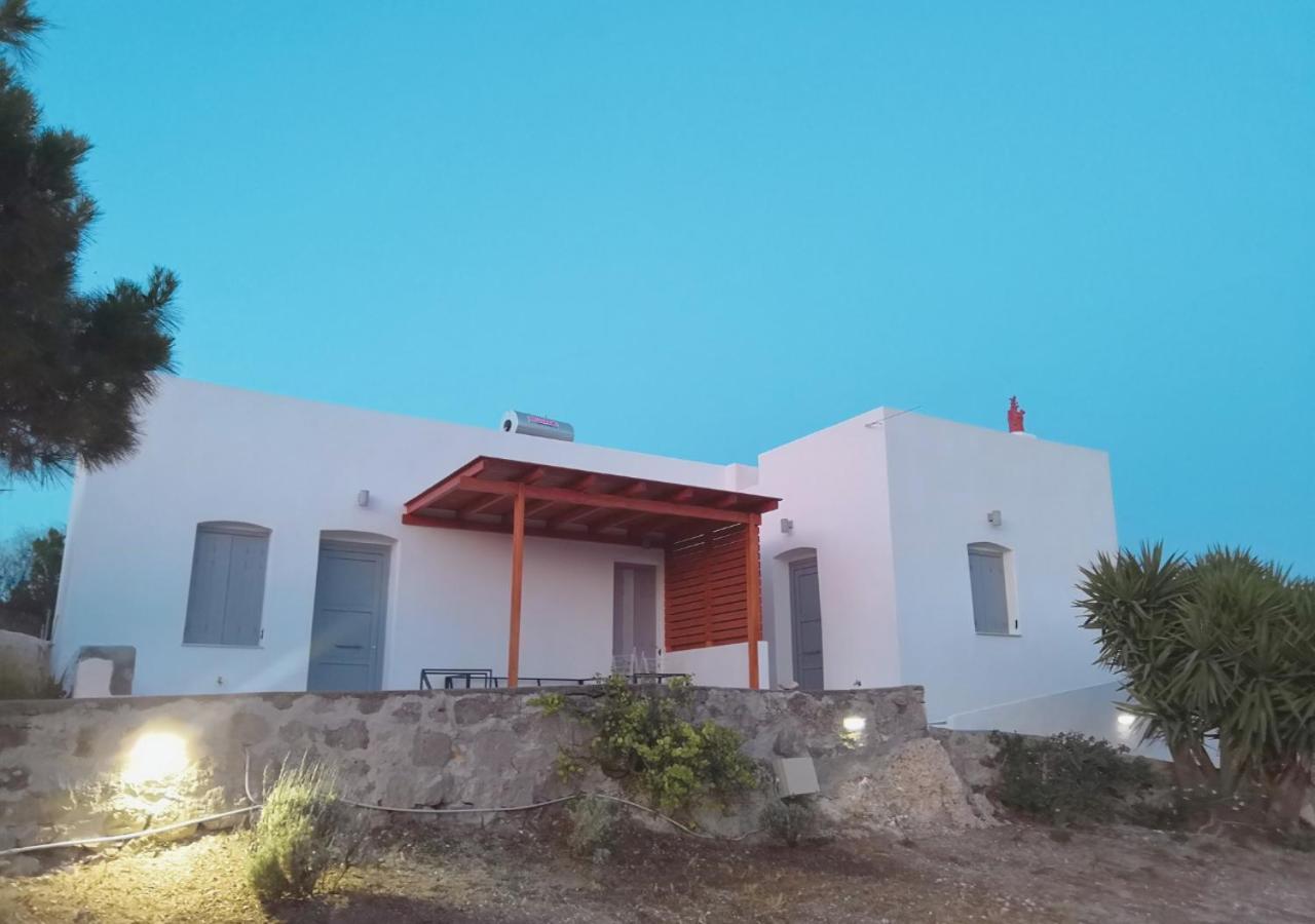 Haroto Suites Trypiti Extérieur photo